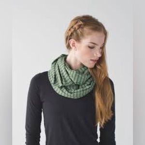 Lululemon Vinyasa Scarf *Rulu*